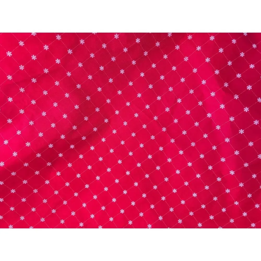 Large 36” Round Red/white Zippered Wreath Bag